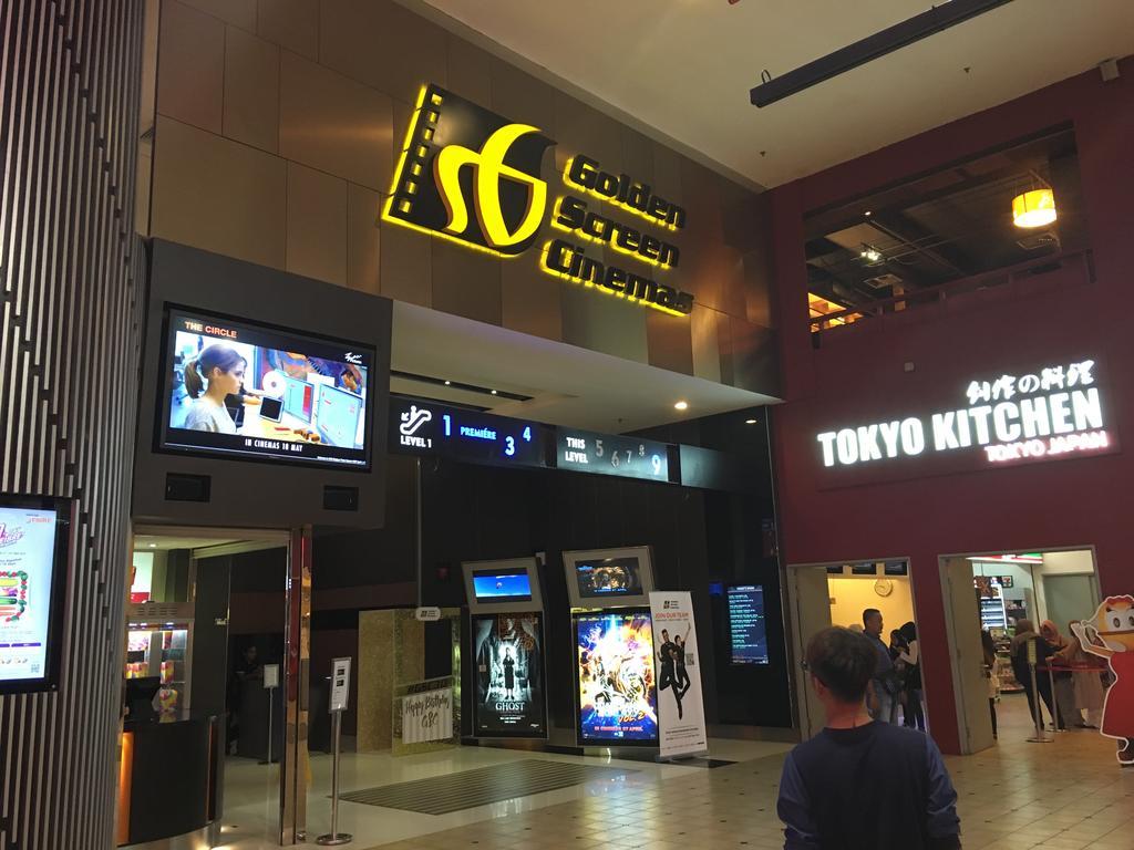 Rainbow Service Suite At Times Square Kuala Lumpur Luaran gambar