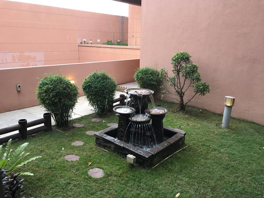 Rainbow Service Suite At Times Square Kuala Lumpur Luaran gambar