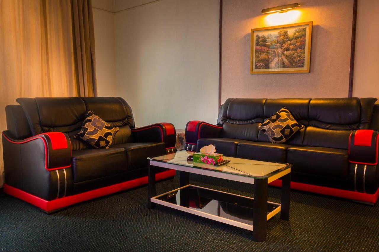 Rainbow Service Suite At Times Square Kuala Lumpur Luaran gambar